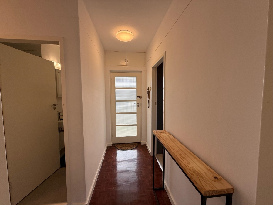 To Let 3 Bedroom Property for Rent in Wynberg Upper Western Cape